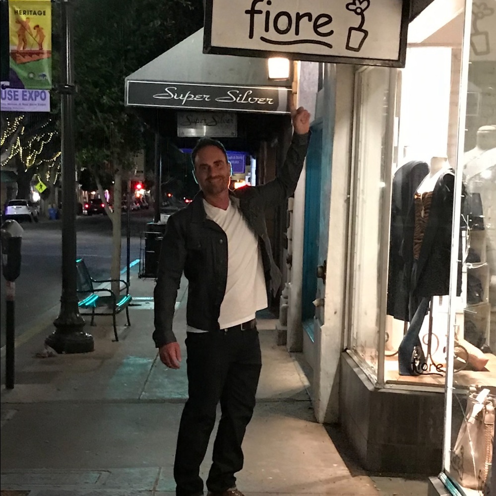 Meet your Posher, Anthony